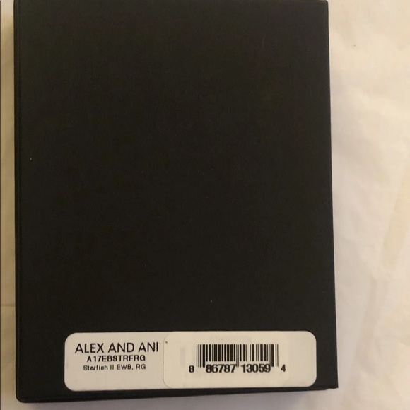 Alex & Ani Starfish Bangle In Rafaelian Gold Finish NWT & Original Box - Picture 10 of 10